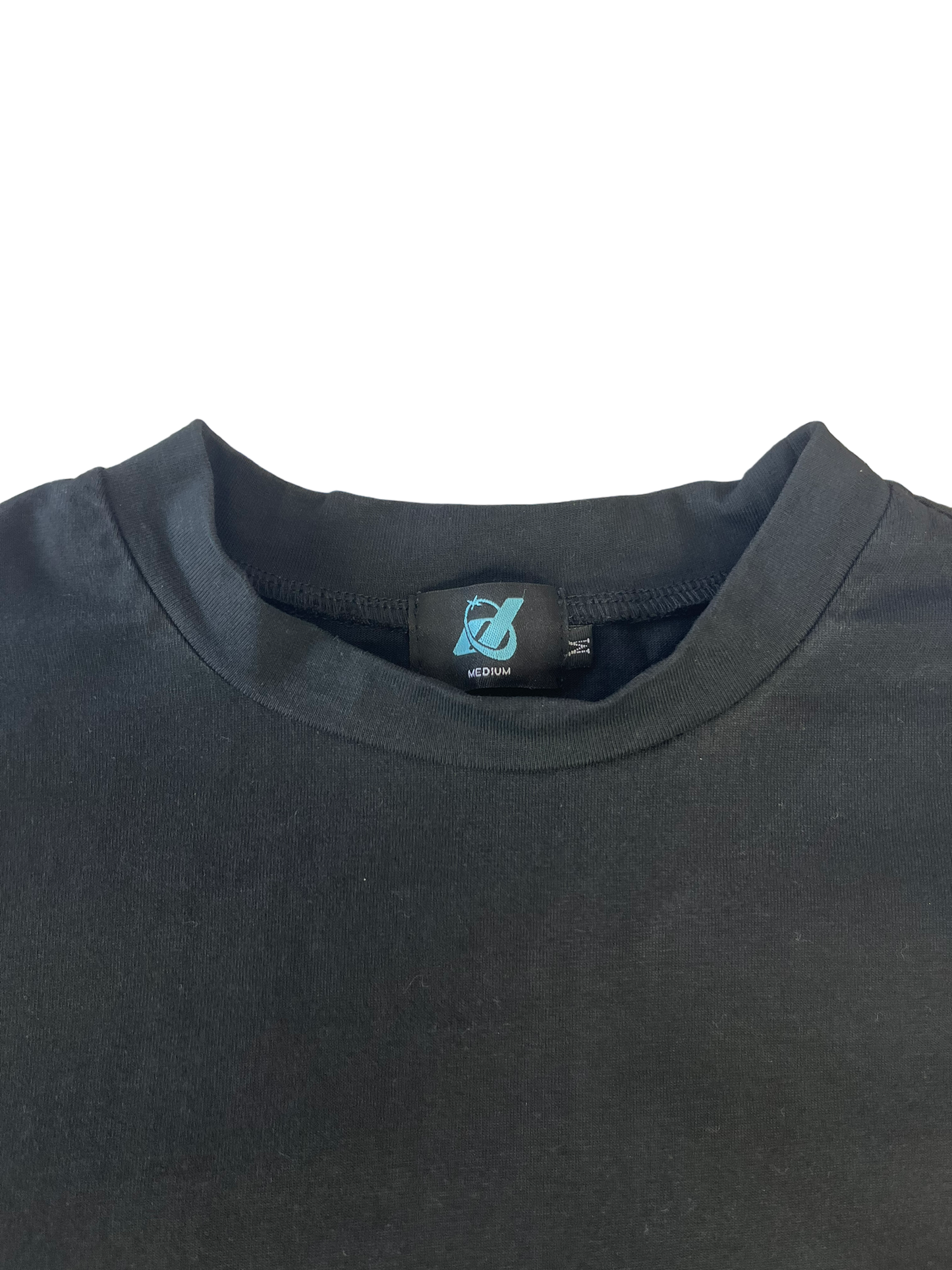 GRADIENT OVAL TEE